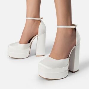 Dream Pairs Size 6 High Chunky Square Toe Ankle Strap Platform Pumps